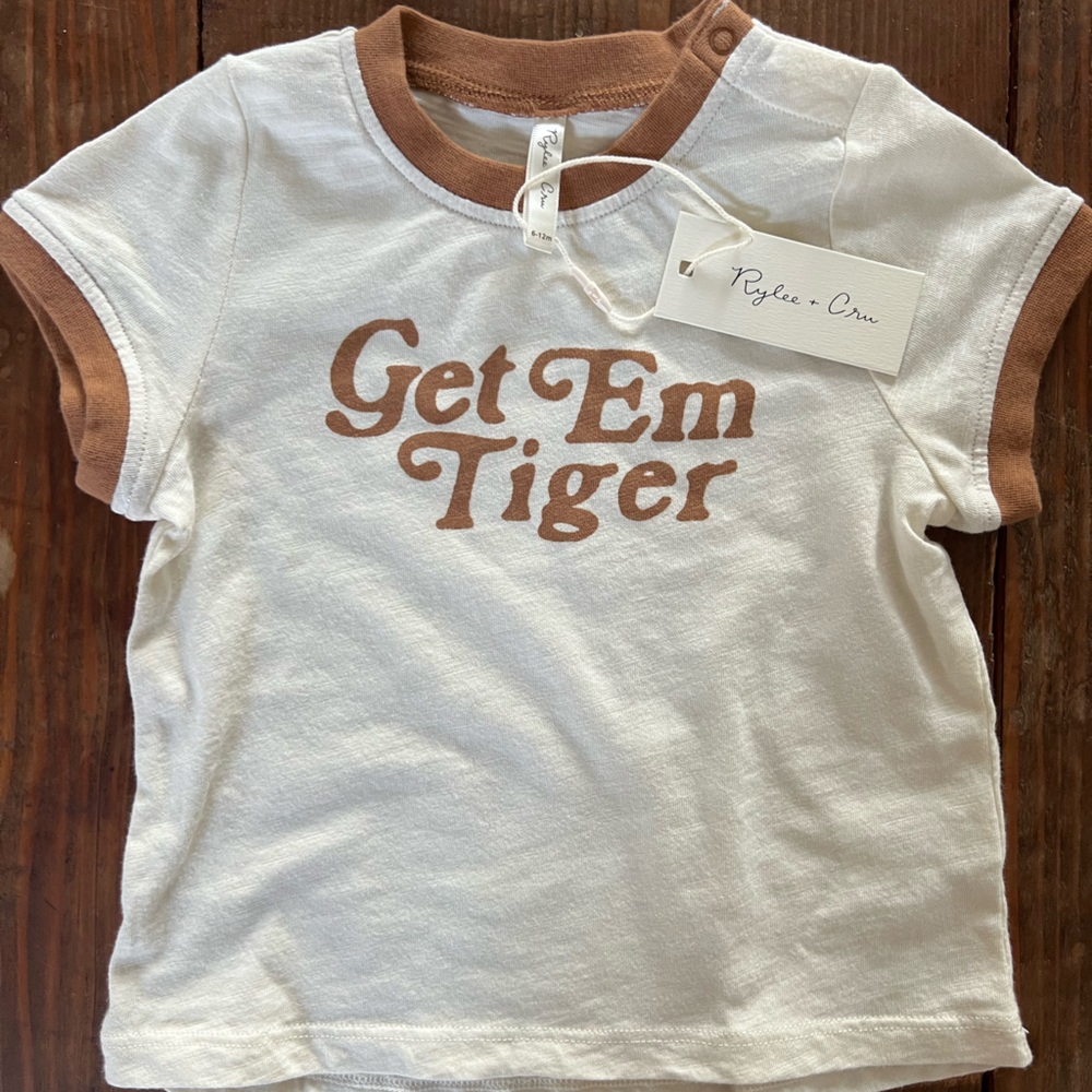 NWT Rylee + Cru tee | 6-12 months